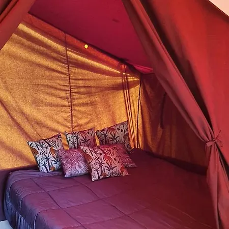 De L'ibie Bleue Luxury tent